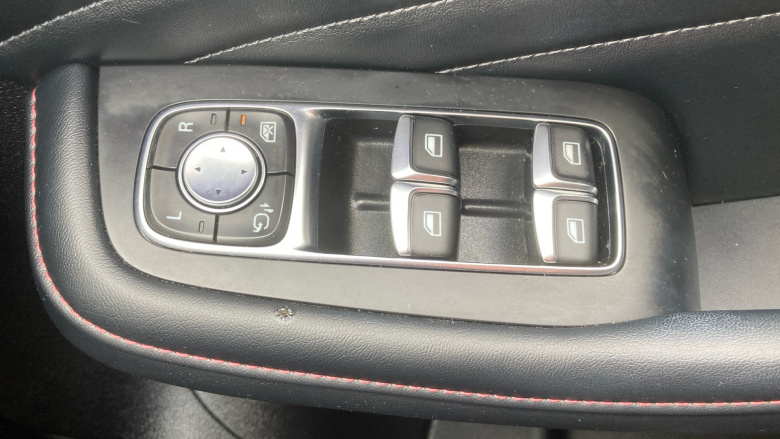 MG Hs 1.5 T-GDI Exclusive 5dr Petrol Hatchback